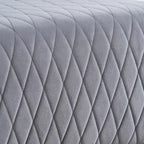 Fauteuil à dossier haut en velours avec pieds en bouleau | 23L x 30P x 46H