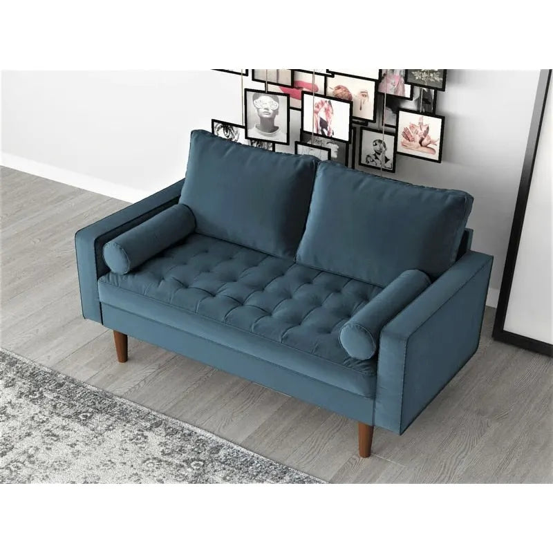 Causeuse capitonnée en velours de style Mid-Century avec pieds en bois et traversins
