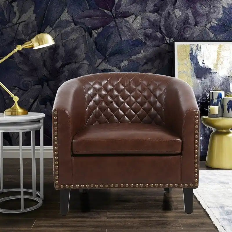 Fauteuil d'appoint tonneau en cuir PU avec clous décoratifs et pieds en bois massif | Salon